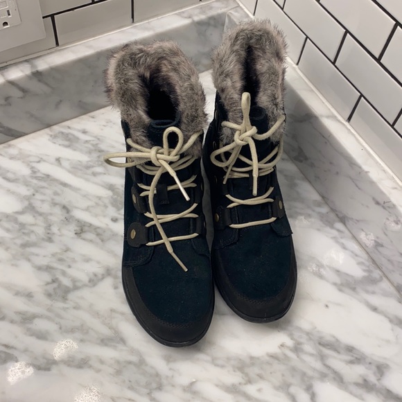 Waterproof explorer Joan SOREL winter boots - Picture 6 of 9